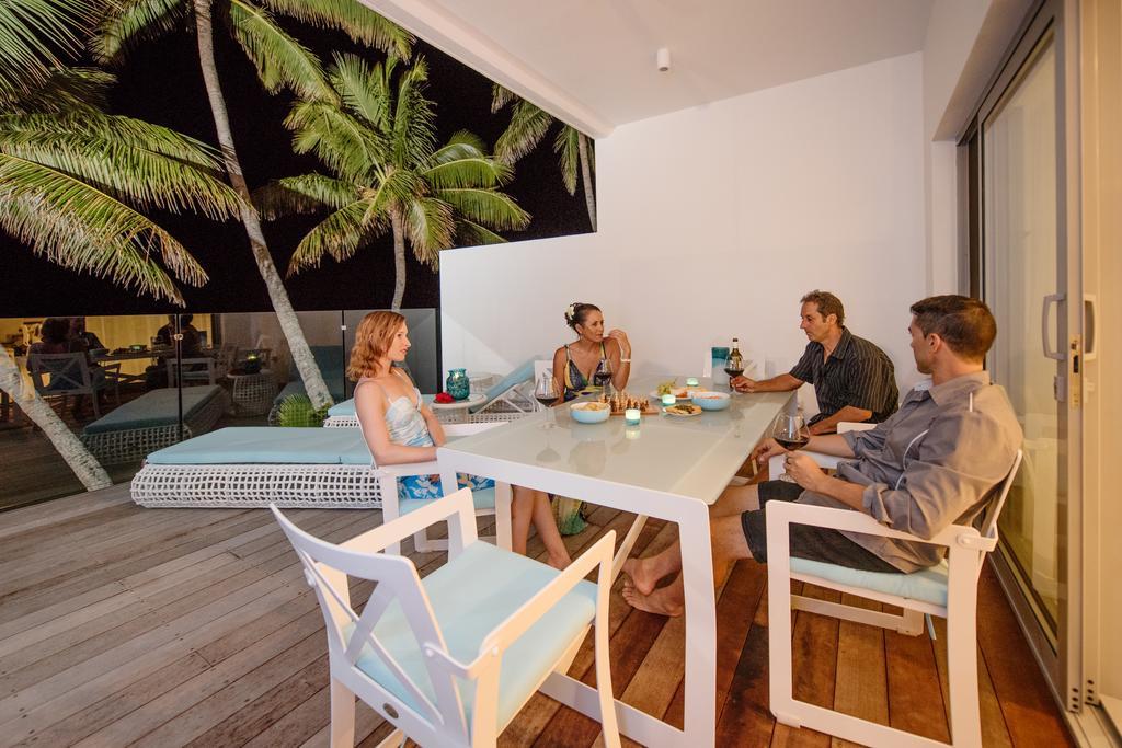 Crystal Blue Lagoon Villas Раратонга Экстерьер фото
